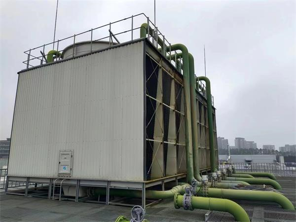 玻璃鋼冷卻塔使用中存在問題有哪些？(玻璃鋼冷卻塔的危害因素有哪些)