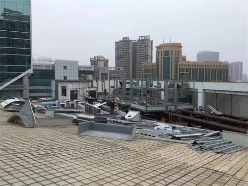 開式冷卻塔中空調循環水管道如何布置？？(開式冷卻塔原理)